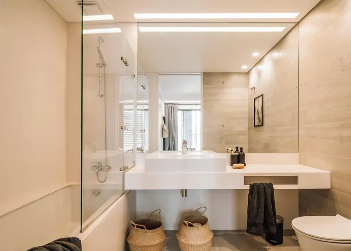 Figaro - 1 Bedroom And Balcony In Santo Antonio * Lisboa