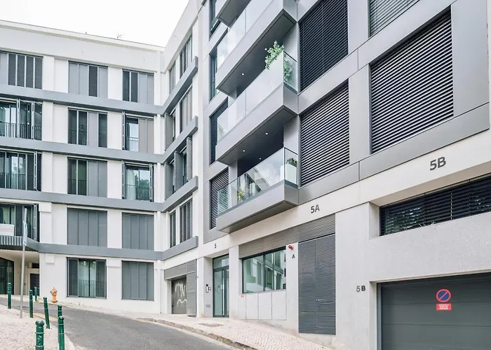 Figaro - 1 Bedroom And Balcony In Santo Antonio * Lisboa