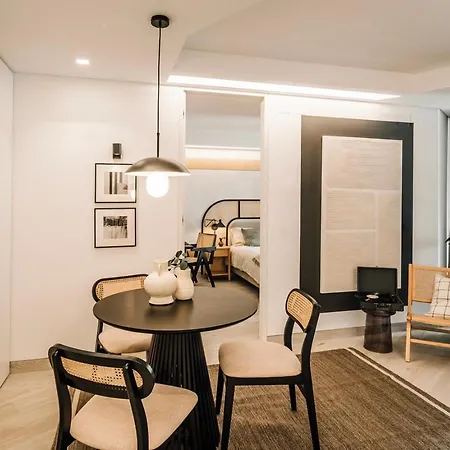 Appartement Figaro - 1 Bedroom And Balcony In Santo Antonio *