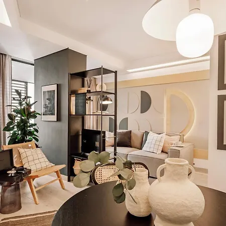 Figaro - 1 Bedroom And Balcony In Santo Antonio *