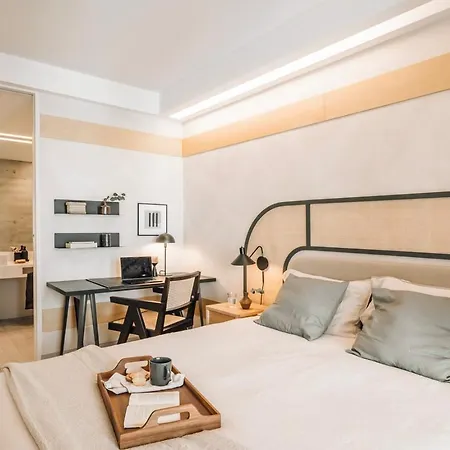 Figaro - 1 Bedroom And Balcony In Santo Antonio